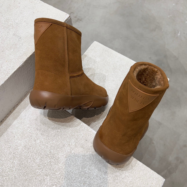SNAP ANKLE BOOT IN BRONZE BROWN SUEDE AND SHEARLING LINING