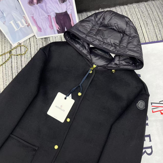 MONCLER 25S REVERSIBLE KNIT JACKET WITH A ROUND NECK 190