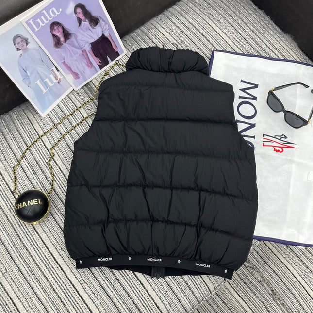 MONCLER 25S SLEEVELESS STAND-COLLAR JACKET 225