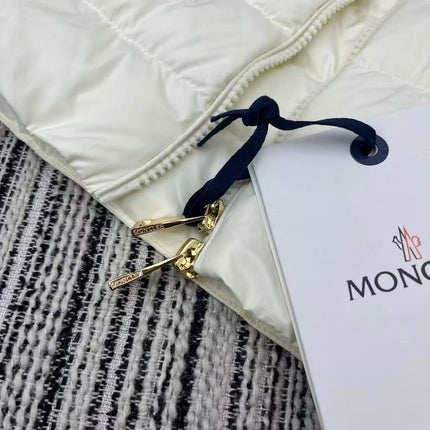 MONCLER 25S JACKET IN WHITE 084