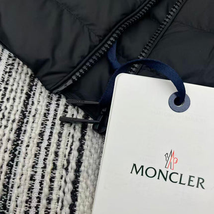 MONCLER 25S JACKET IN BLACK 085
