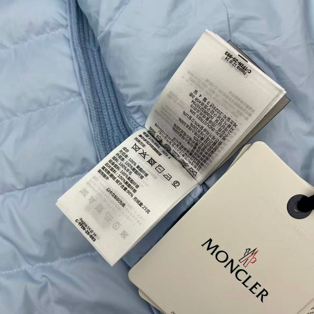 MONCLER 25S JACKET IN LIGHT BLUE 087
