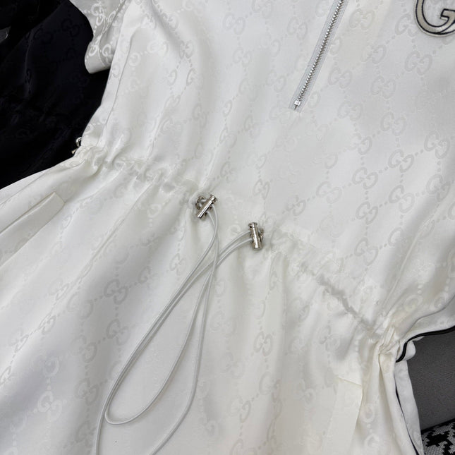 SHORT-SLEEVE DRESS WITH ADJUSTABLE WAIST TIE