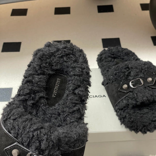 BALENCIAGA 25S SLIPPERS IN BLACK SUEDE AND WOOL