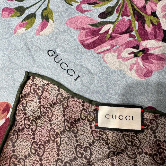 GUCCI 25S SCARF 180 IN SILK 737206