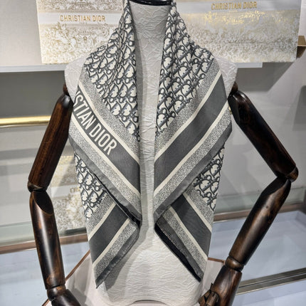 DIOR SCARF 90 CM IN SILK 726514