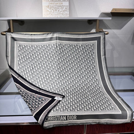 DIOR SCARF 90 CM IN SILK 726514