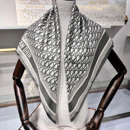 DIOR SCARF 90 CM IN SILK 726514