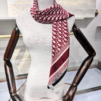 DIOR SCARF 90 CM IN SILK 726515