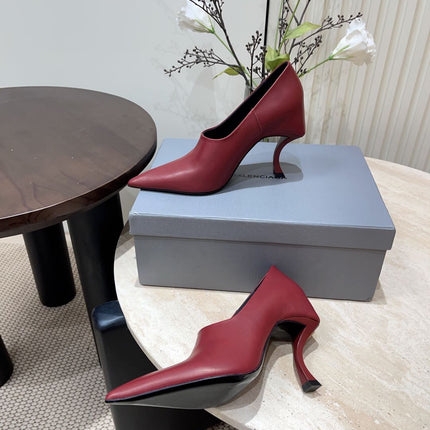 CURVED HEEL DEEP MOUTH PUMPS IN CADILLAC CALFSKIN