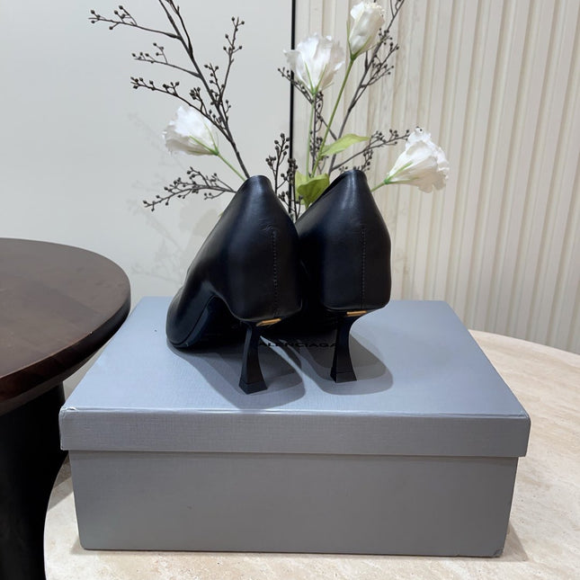 CURVED HEEL DEEP MOUTH PUMPS IN BLACK CALFSKIN