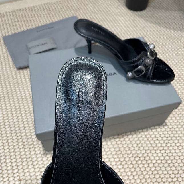 CAGOLE HIGH MULES IN BLACK OIL-WAX SHEEPSKIN