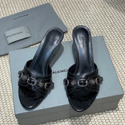 CAGOLE HIGH MULES IN BLACK OIL-WAX SHEEPSKIN