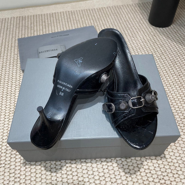 CAGOLE HIGH MULES IN BLACK OIL-WAX SHEEPSKIN