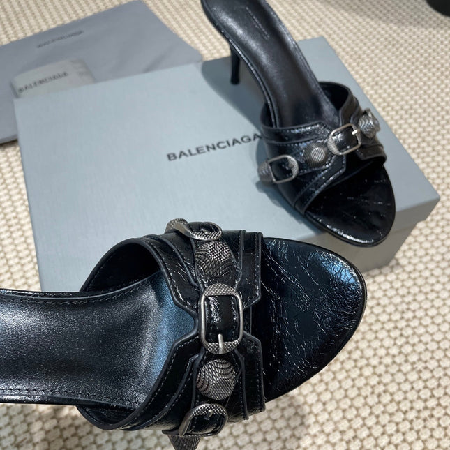 CAGOLE HIGH MULES IN BLACK OIL-WAX SHEEPSKIN