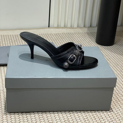 CAGOLE HIGH MULES IN BLACK OIL-WAX SHEEPSKIN