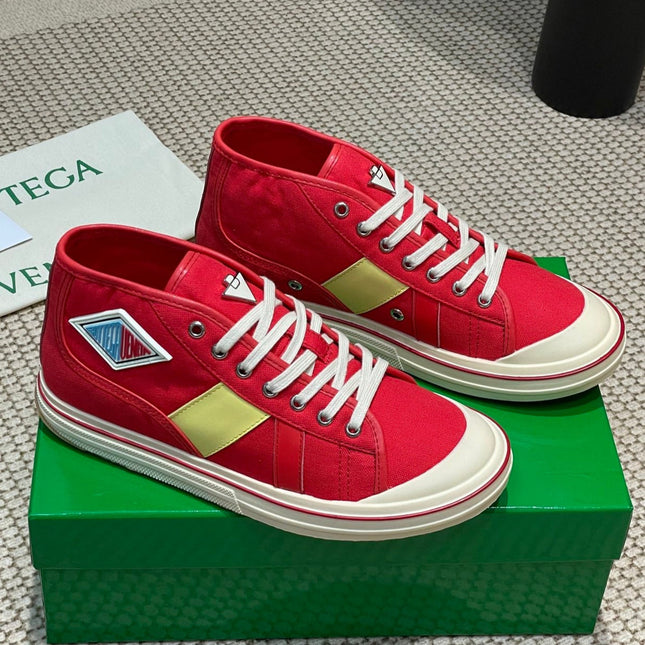 ELIOT SNEAKER IN CHERRY RED CANVAS AND CALFSKIN