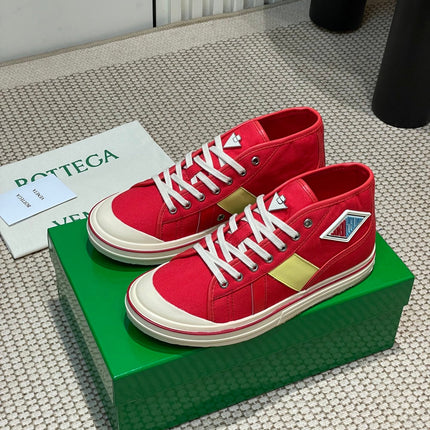 ELIOT SNEAKER IN CHERRY RED CANVAS AND CALFSKIN