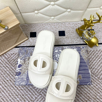 DIOR FLAT SLIDES 25S IN WHITE TPU