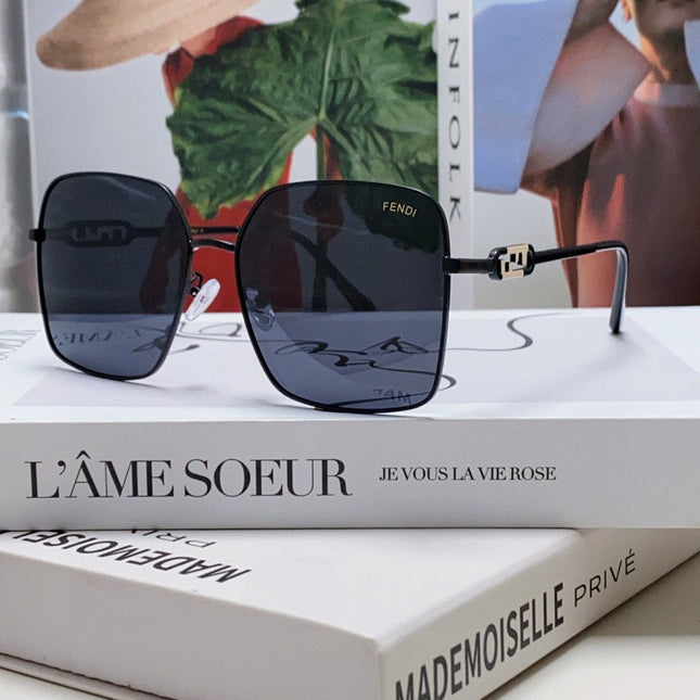 OVERSIZED BAGUETTE SQUARE FRAME SUNGLASSES 562043 IN METAL