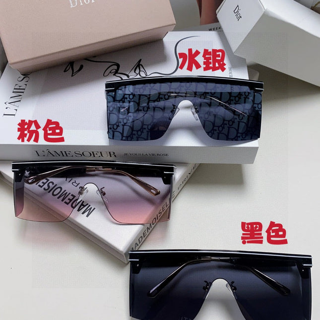 SUNGLASS CLUB M1U 566688 IN BLACK ACETATE PINK SMOKE LENSES