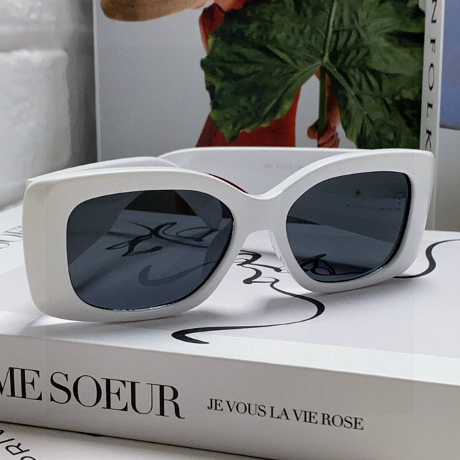 TRIOMPHE SUNGLASSES 548599 IN WHITE ACETATE