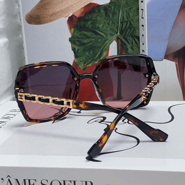 SQUARE SUNGLASSES 632875 IN HAVANA ACETATE