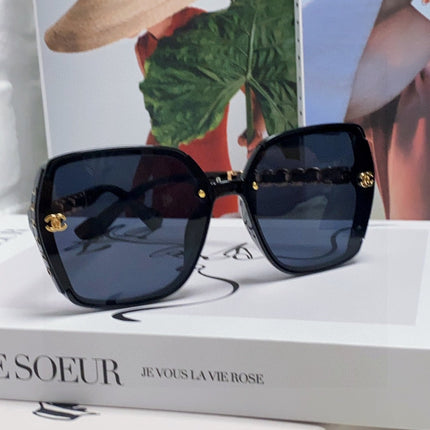 SQUARE SUNGLASSES 632876 IN BLACK ACETATE