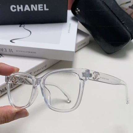 SQUARE SUNGLASSES 632887 IN CLEAR ACETATE