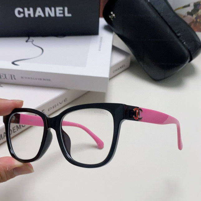 SQUARE SUNGLASSES 632888 IN BLACK AND PINK ACETATE