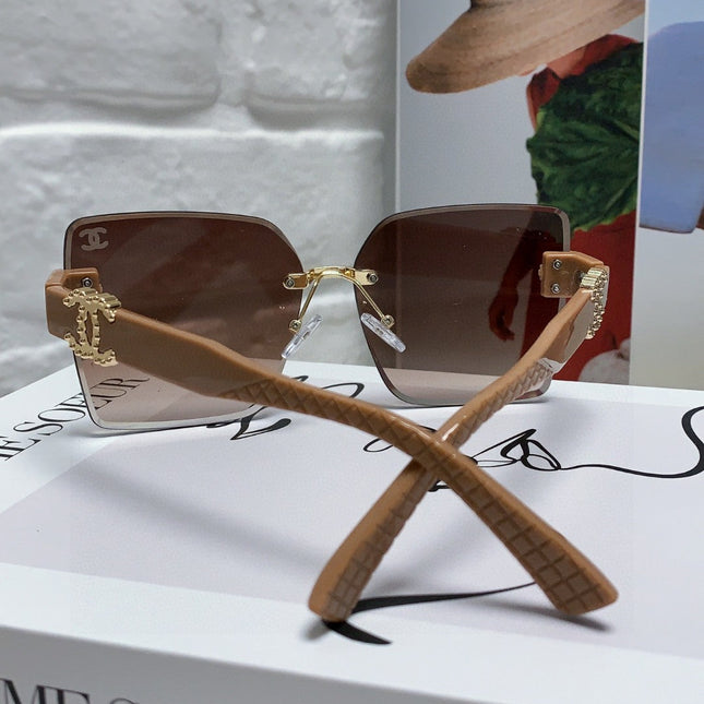 SQUARE SUNGLASSES 632892 IN BEIGE ACETATE BROWN SMOKE LENSES