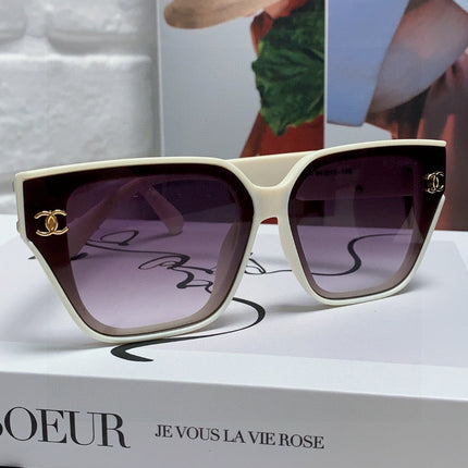 SQUARE SUNGLASSES 632696 IN WHITE ACETATE