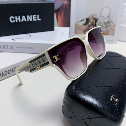 SQUARE SUNGLASSES 632696 IN WHITE ACETATE