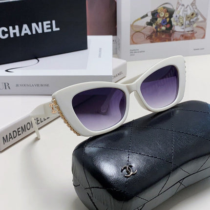 CAT EYE SUNGLASSES 632700 IN WHITE ACETATE EMBOSSED PEARL