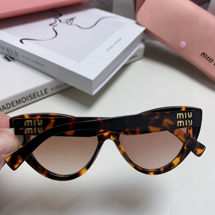 GLIMPSE CAT EYE SUNGLASSES 555885 IN HAVANA ACETATE