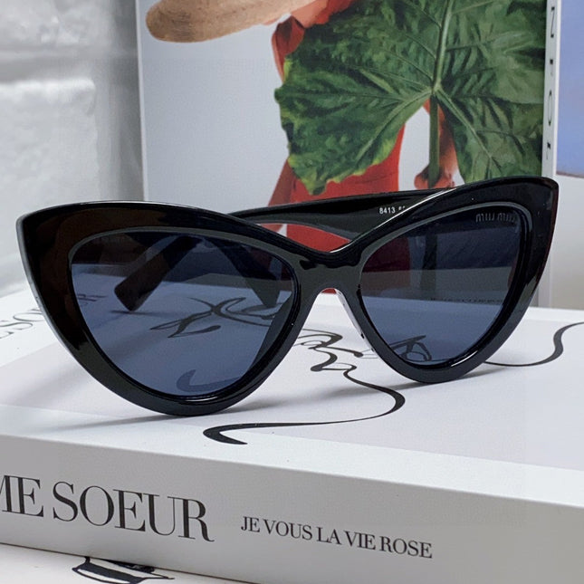 GLIMPSE CAT EYE SUNGLASSES 555886 IN BLACK ACETATE