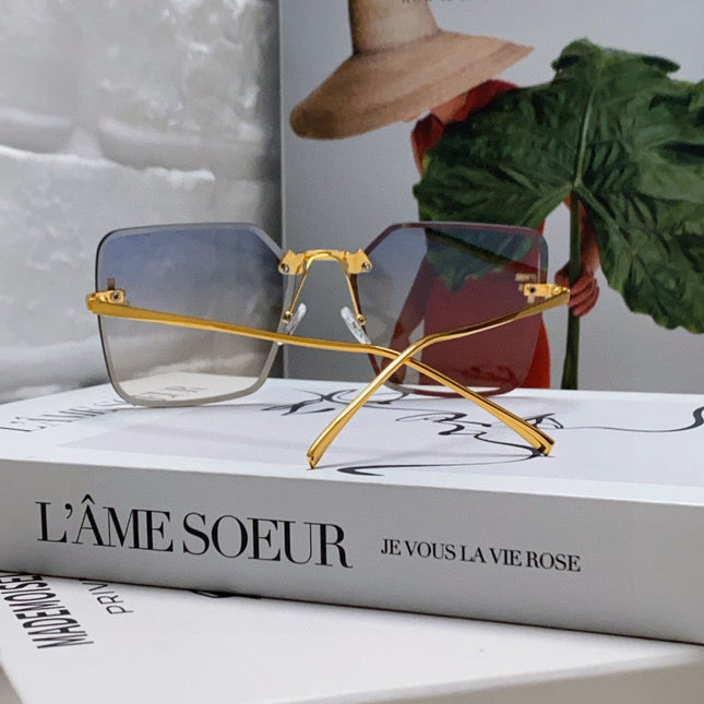 FIRST CRYSTAL SQUARE FRAME SUNGLASSES FE4082US IN METAL