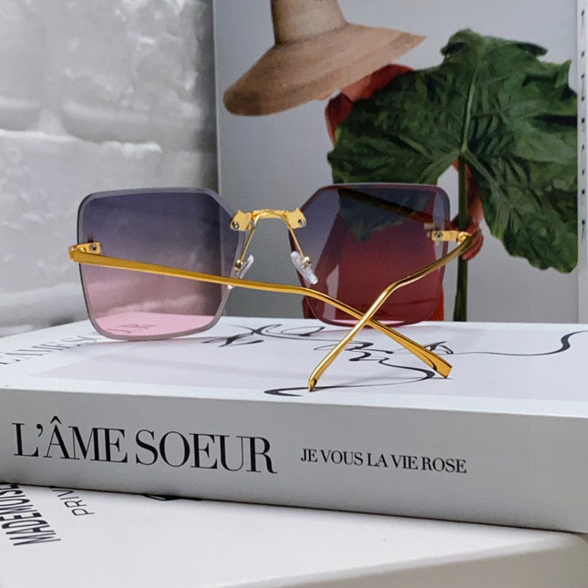 FIRST CRYSTAL SQUARE FRAME SUNGLASSES FE4082US IN METAL