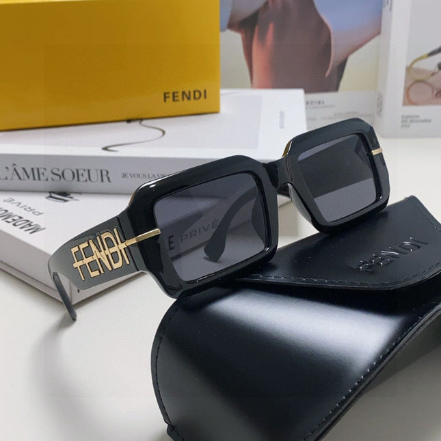 EMBOSSED LOGO DIAGONAL RECTANGULAR SUNGLASSES 563312 IN ACETATE