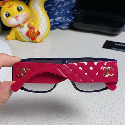 SQUARE SUNGLASSES 641780 IN BLUE ACETATE PINK FRAME