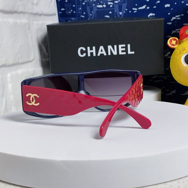 SQUARE SUNGLASSES 641780 IN BLUE ACETATE PINK FRAME