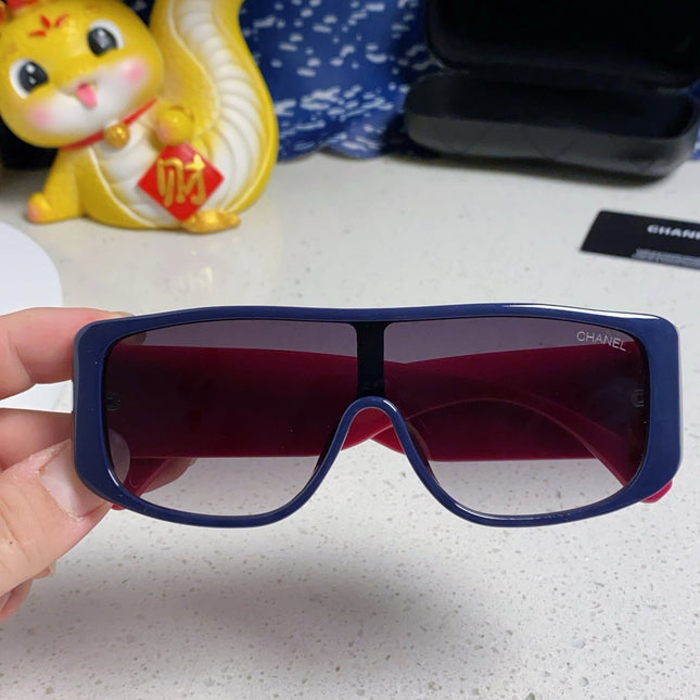 SQUARE SUNGLASSES 641780 IN BLUE ACETATE PINK FRAME