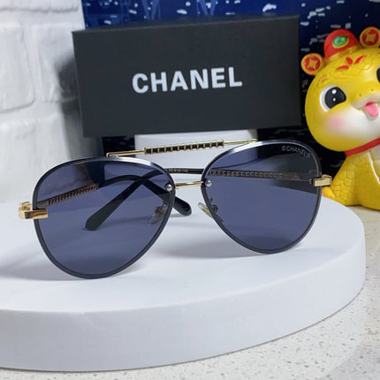 CAT EYE SUNGLASSES 641936 IN GOLD METAL BLACK LENSES