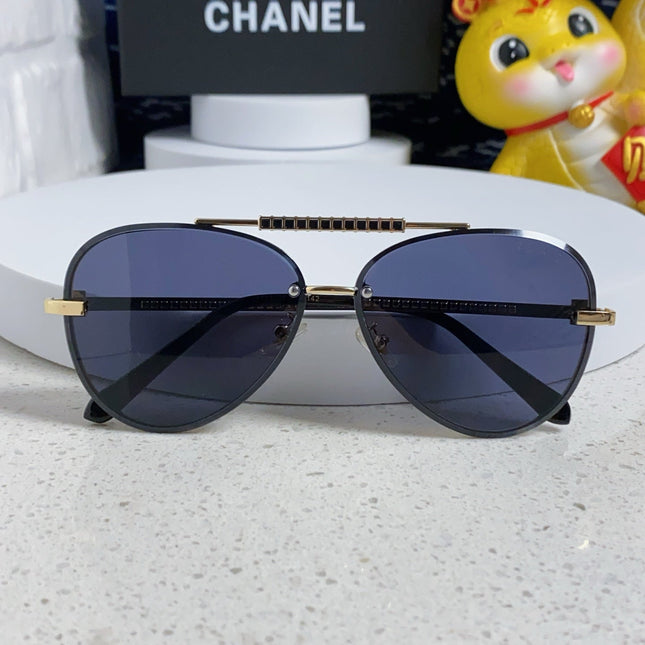 CAT EYE SUNGLASSES 641936 IN GOLD METAL BLACK LENSES