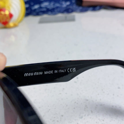 RUNWAY SUNGLASSES 567504 IN BLACK ACETATE SILVER LOGO BLACK LENSES