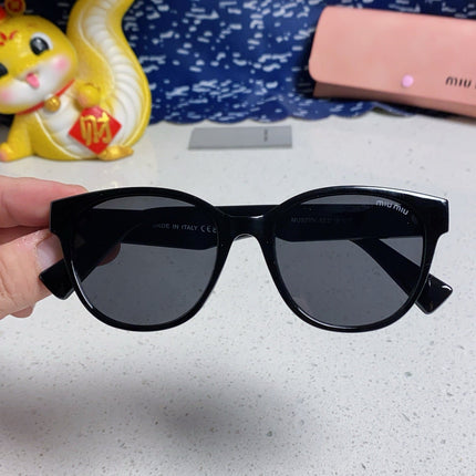 RUNWAY SUNGLASSES 567504 IN BLACK ACETATE SILVER LOGO BLACK LENSES