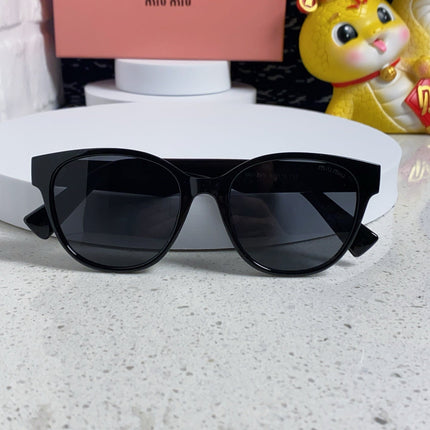 RUNWAY SUNGLASSES 567504 IN BLACK ACETATE SILVER LOGO BLACK LENSES