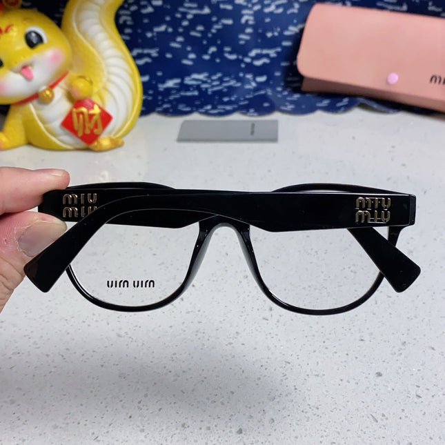 RUNWAY SUNGLASSES 567508 IN BLACK ACETATE GOLD LOGO