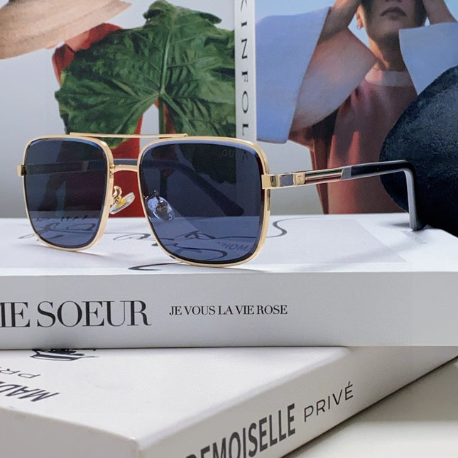 SQUARE FRAME SUNGLASSES 570213 IN METAL