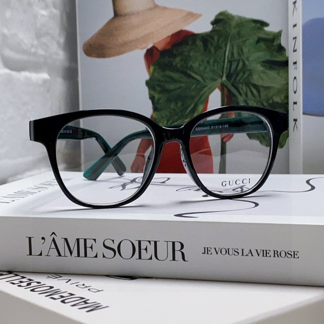 BUTTERFLY FRAME SUNGLASSES 570220 IN ACETATE